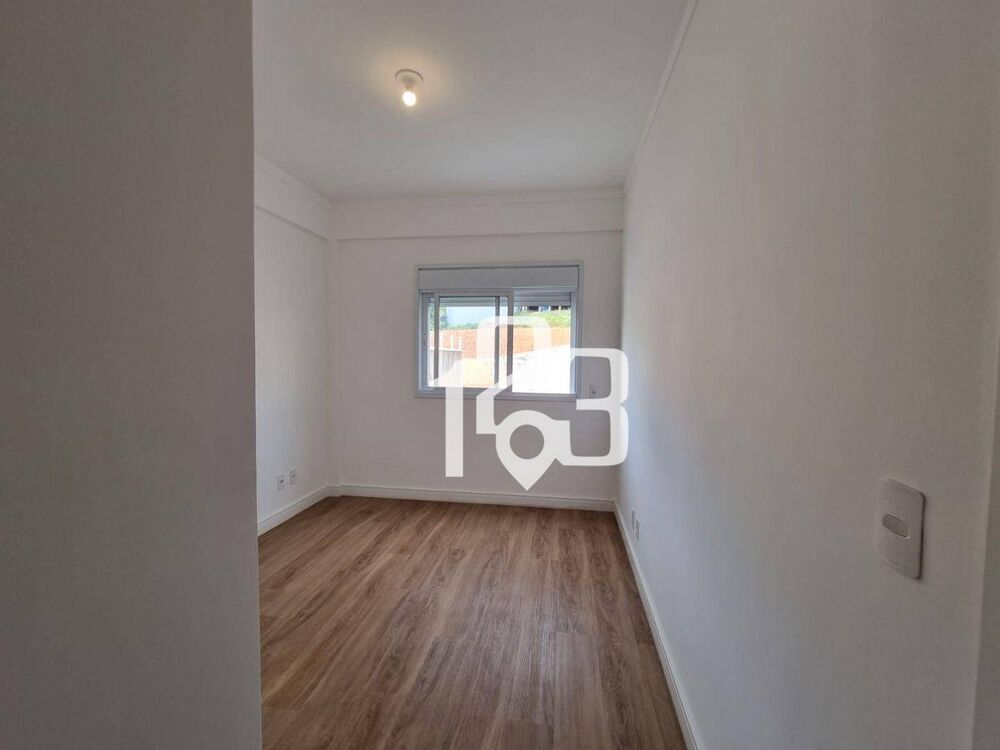 Apartamento para alugar com 3 quartos, 81m² - Foto 3