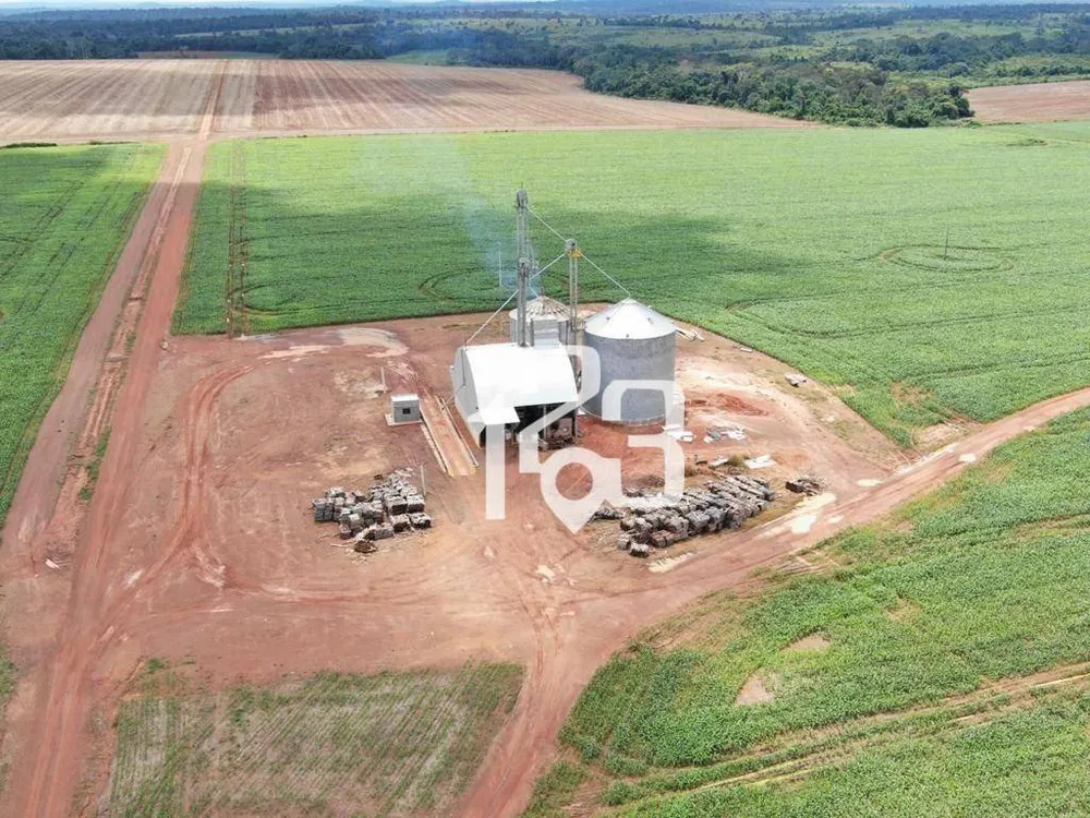 Fazenda, 3860 hectares - Foto 2