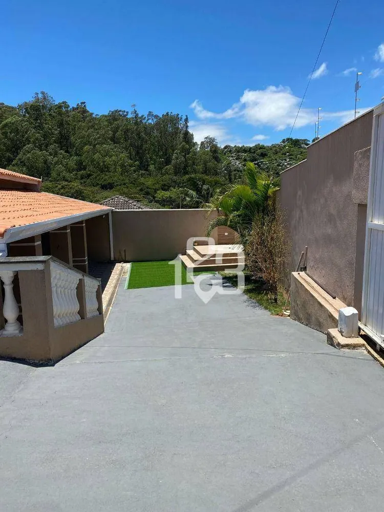 Casa, 4 quartos, 250 m² - Foto 13