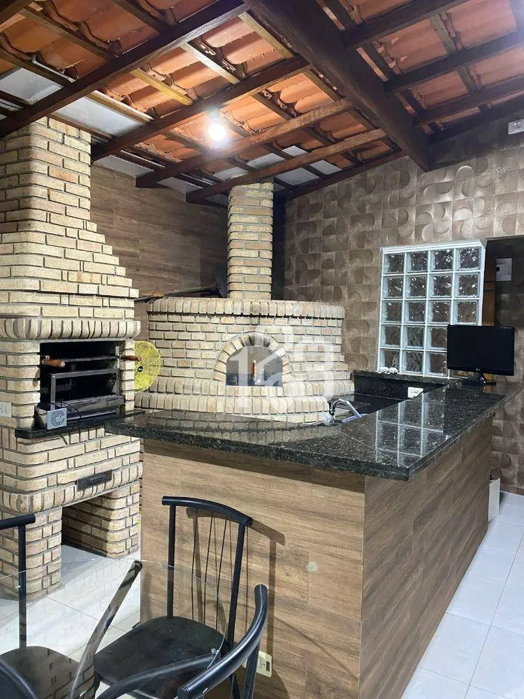 Casa, 4 quartos, 250 m² - Foto 2