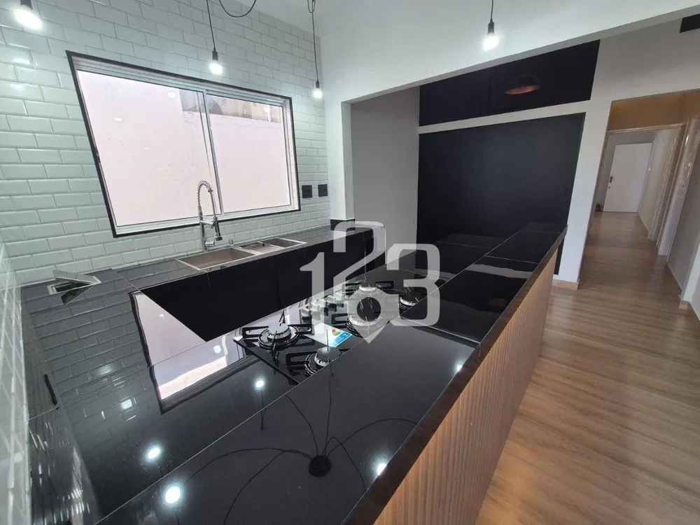Casa, 6 quartos, 185 m² - Foto 6