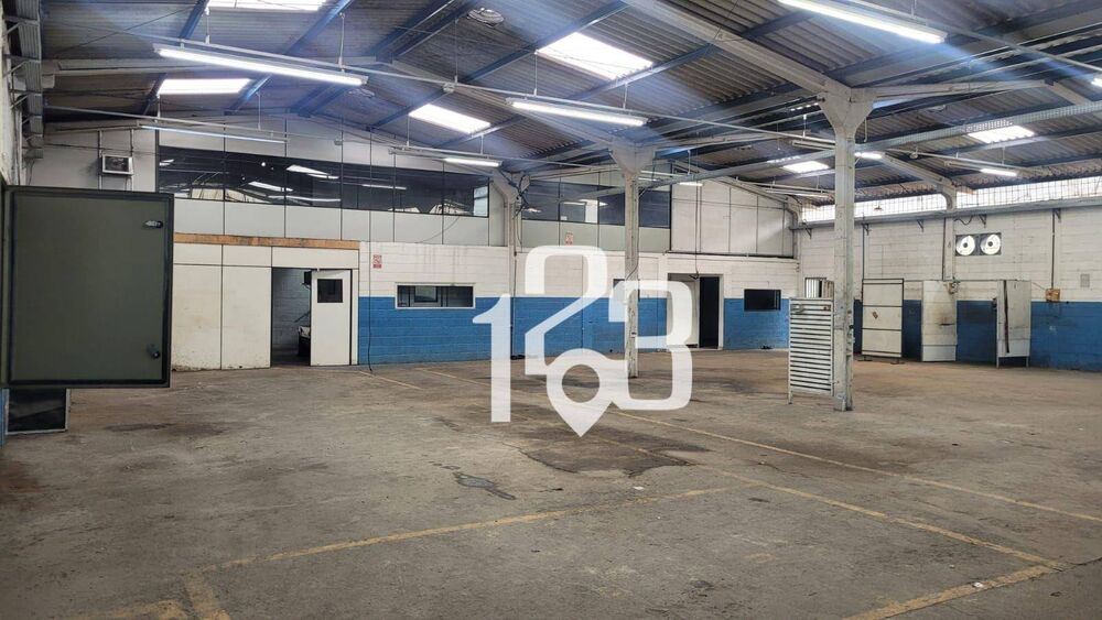 Depósito-Galpão, 2500 m² - Foto 2