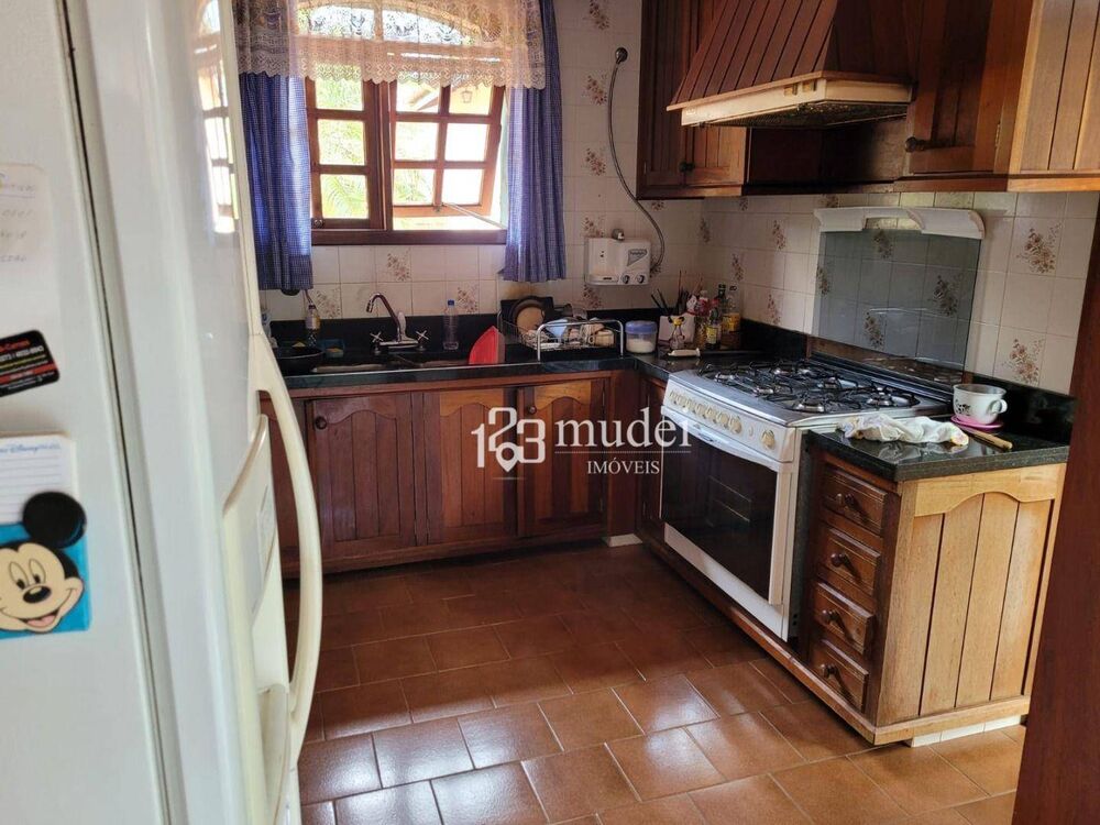 Chácara, 4 quartos, 1500 m² - Foto 11