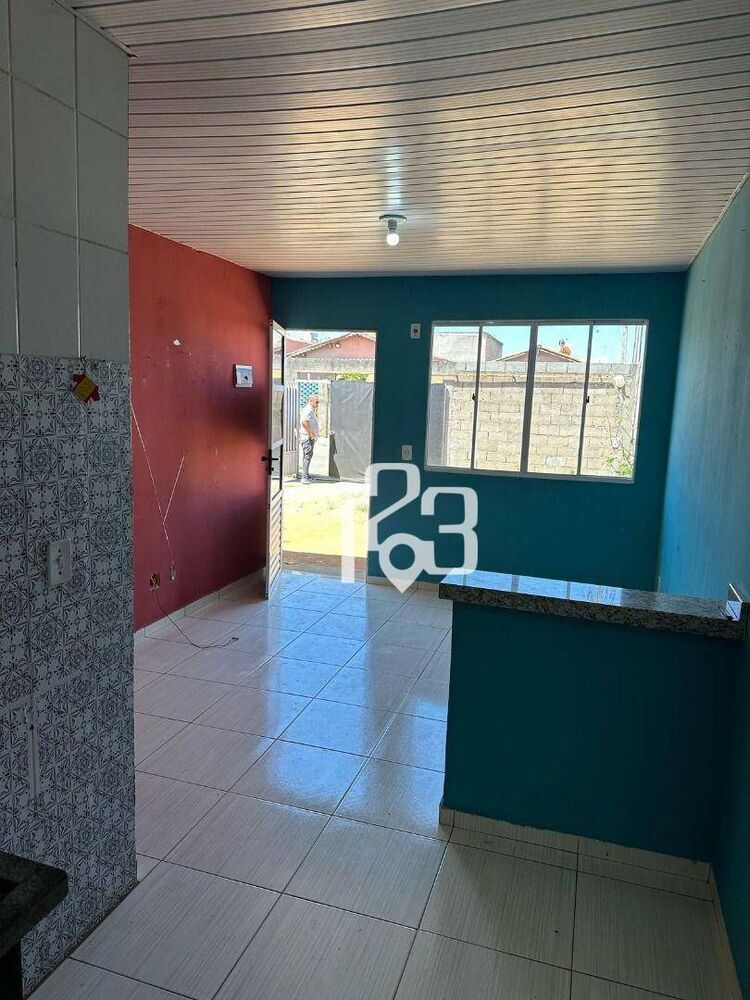 Casa à venda com 2 quartos, 200M2 - Foto 1