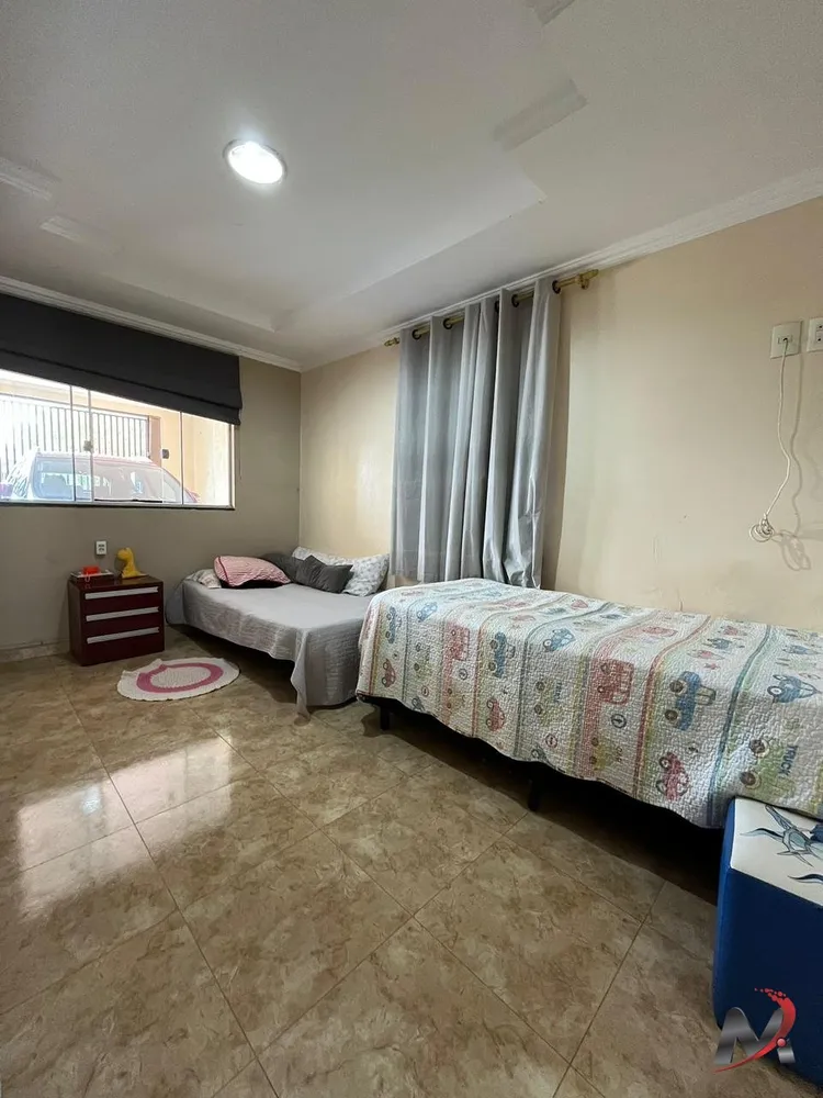 Casa, 3 quartos, 178 m² - Foto 4