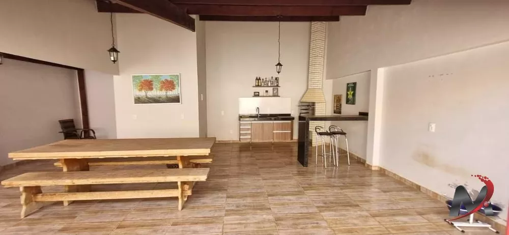 Casa à venda com 3 quartos, 240m² - Foto 6