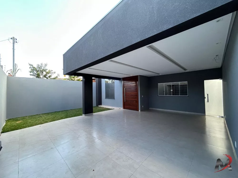 Casa à venda com 3 quartos, 207m² - Foto 2