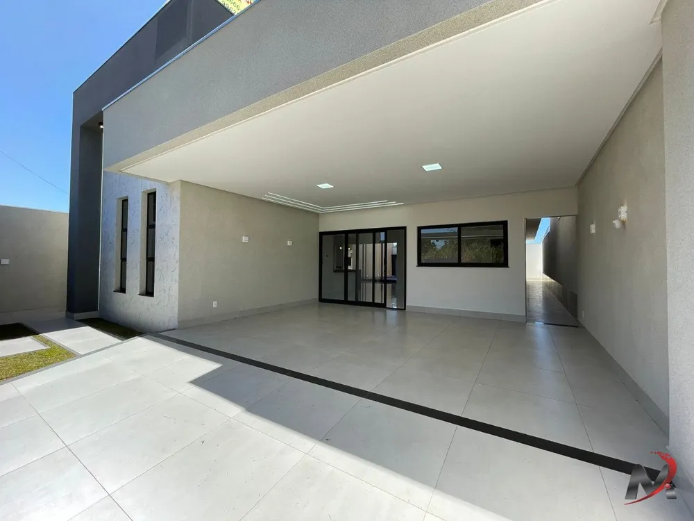 Casa, 3 quartos, 202 m² - Foto 1