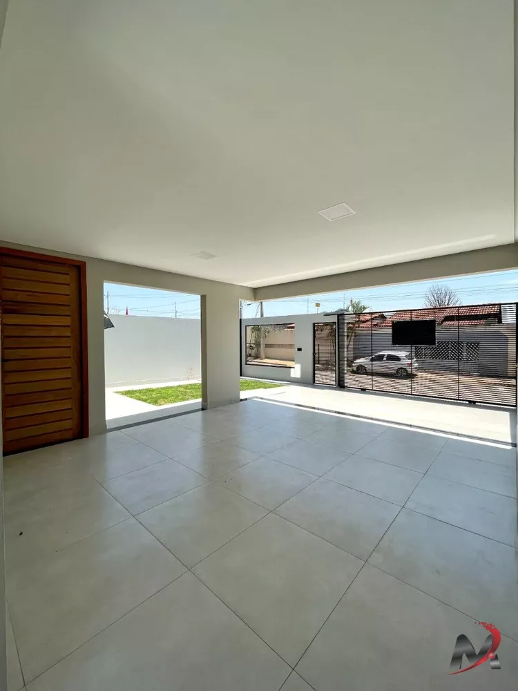 Casa à venda com 3 quartos, 190m² - Foto 3