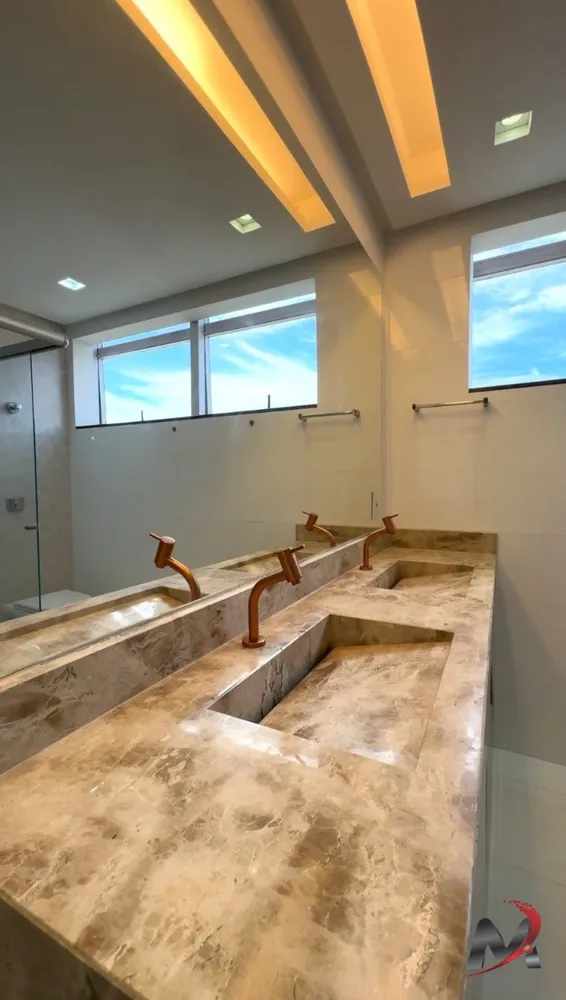 Apartamento, 3 quartos, 215 m² - Foto 2