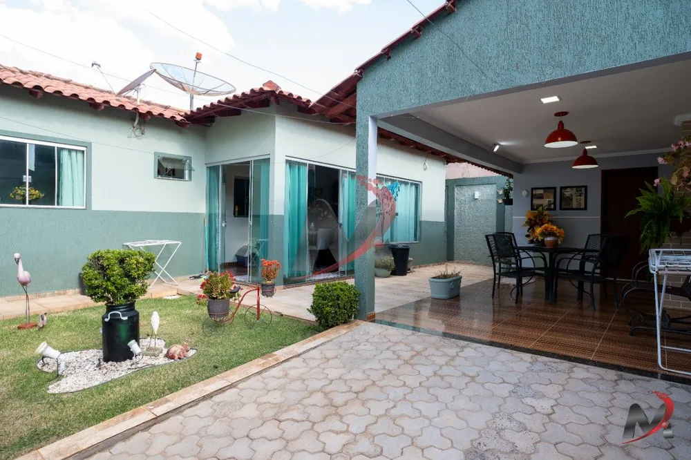 Casa, 3 quartos, 240 m² - Foto 1