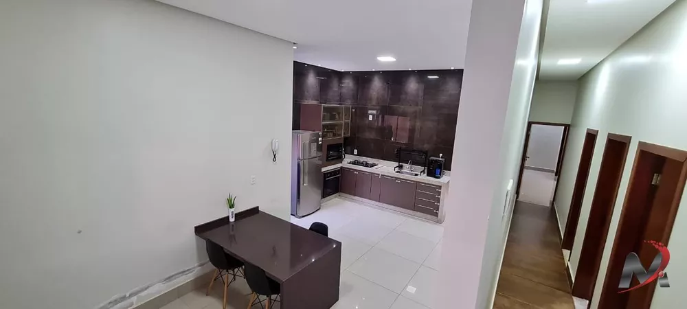 Casa à venda com 3 quartos, 183m² - Foto 5