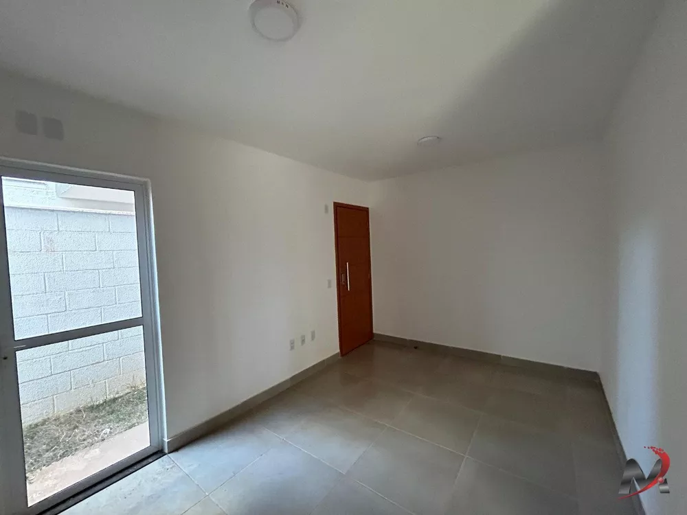 Apartamento à venda com 2 quartos, 40m² - Foto 2