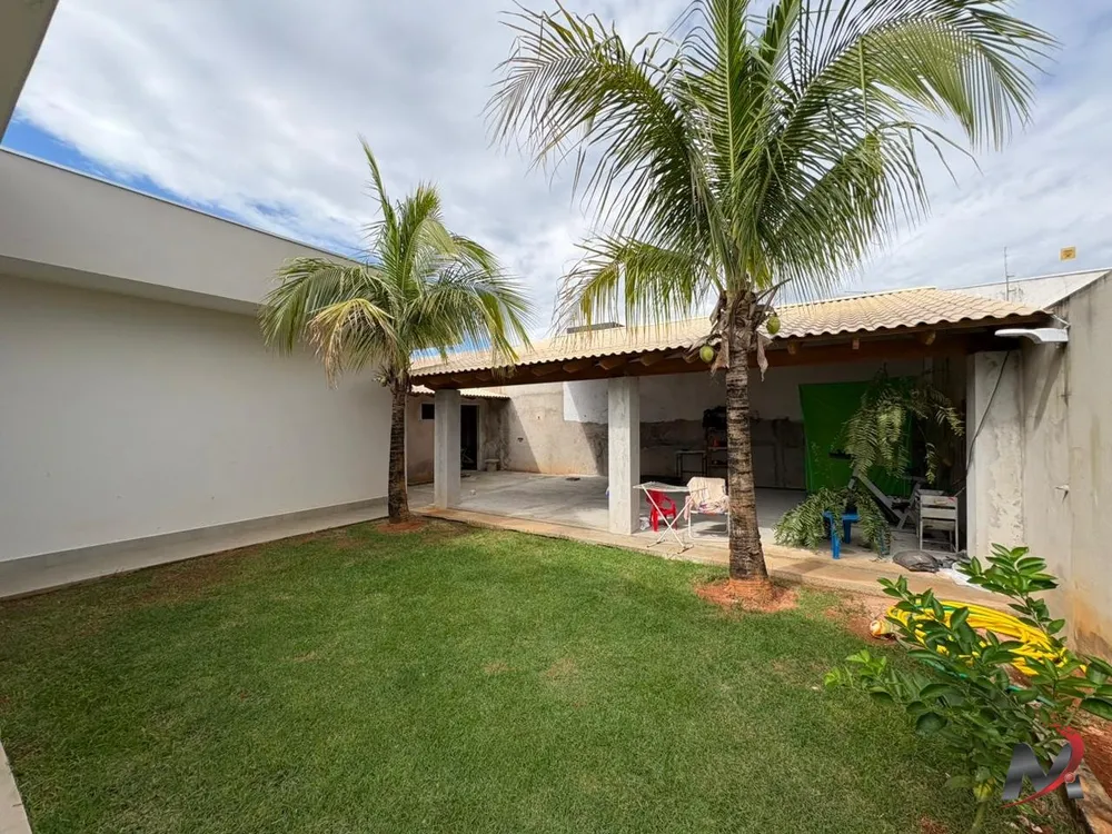 Casa, 3 quartos, 250 m² - Foto 1