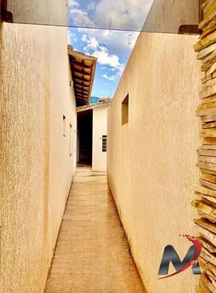Casa, 4 quartos, 220 m² - Foto 2