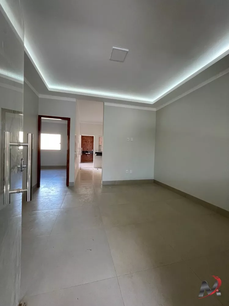 Casa à venda com 3 quartos, 105m² - Foto 3