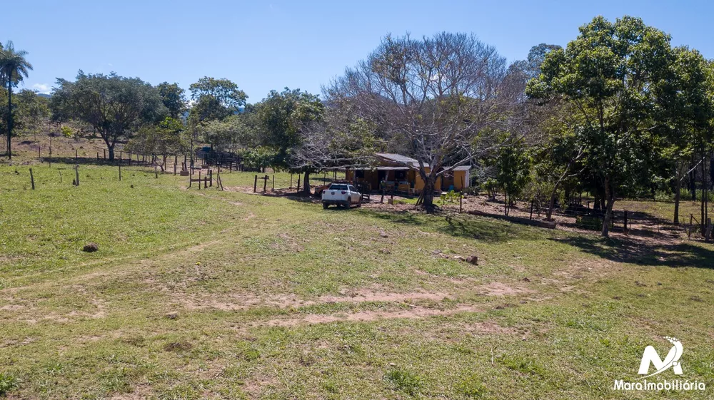 Chácara à venda com 3 quartos, 22m² - Foto 2