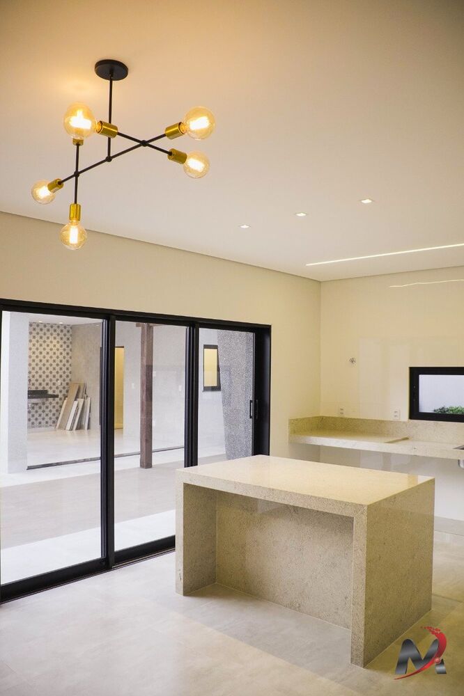 Sobrado à venda com 3 quartos, 215m² - Foto 3