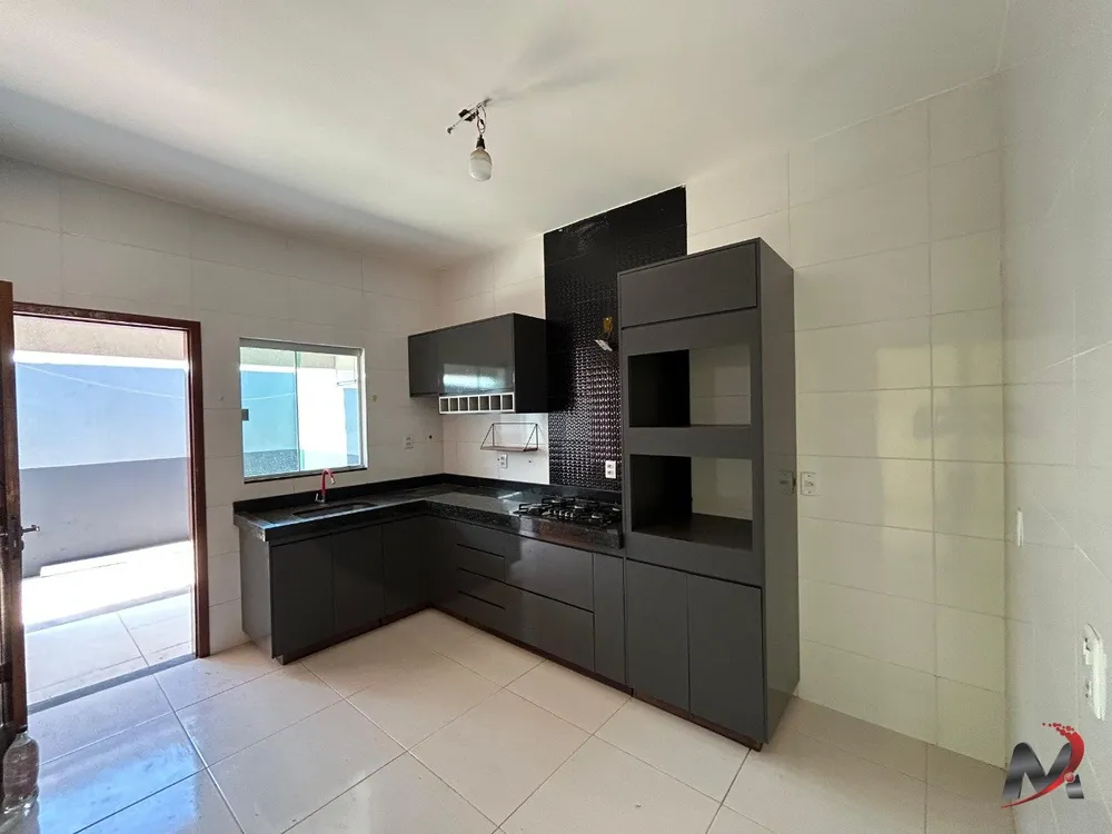 Casa, 3 quartos, 81 m² - Foto 2