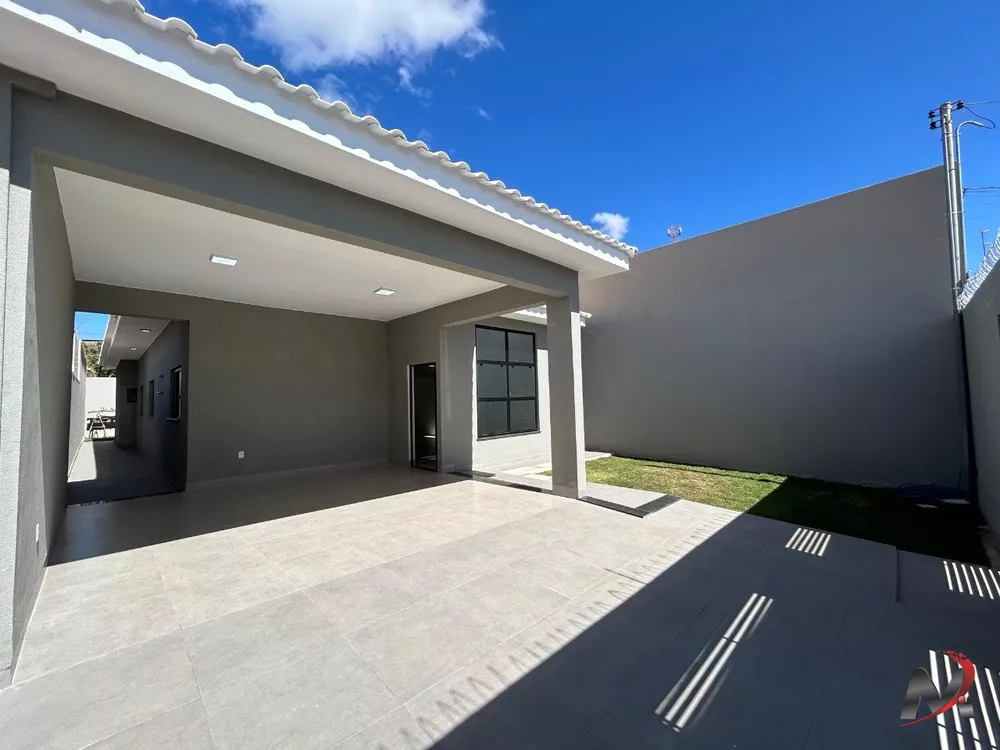 Casa à venda com 3 quartos, 170m² - Foto 1