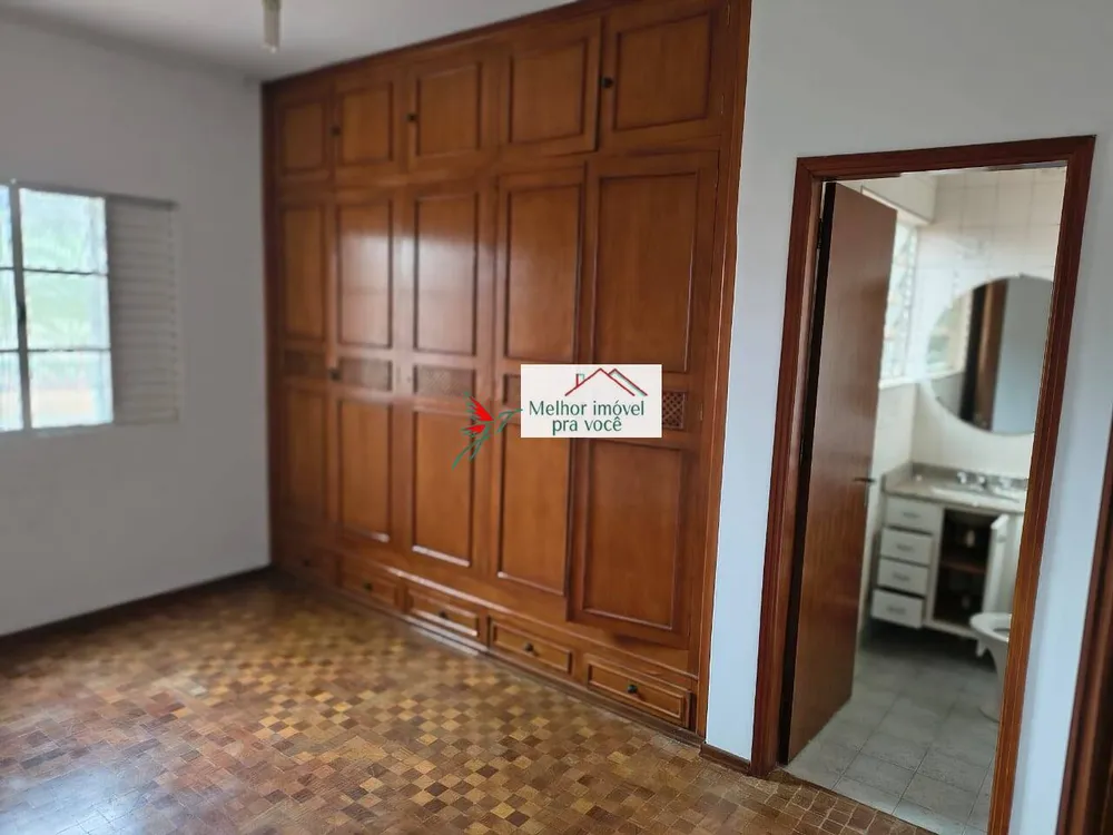 Casa, 3 quartos, 247 m² - Foto 4