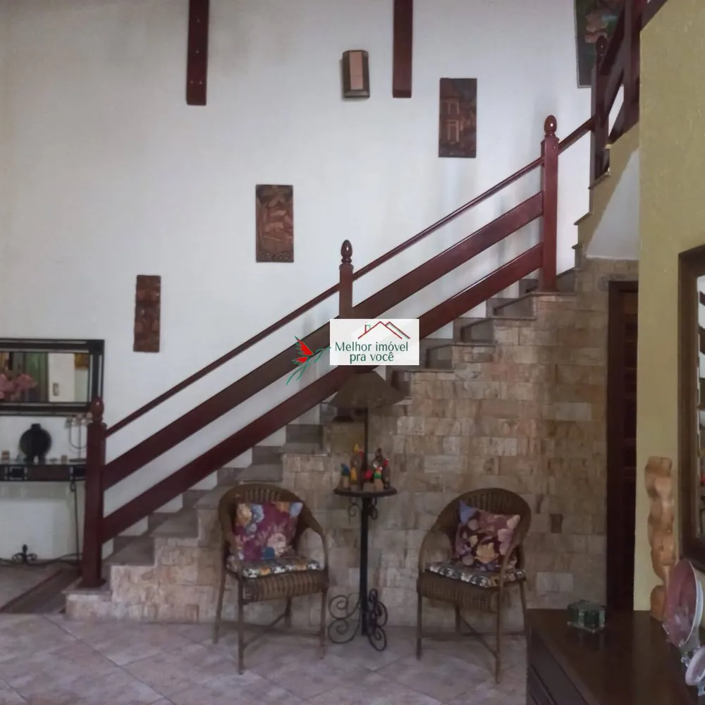 Casa, 4 quartos, 192 m² - Foto 2