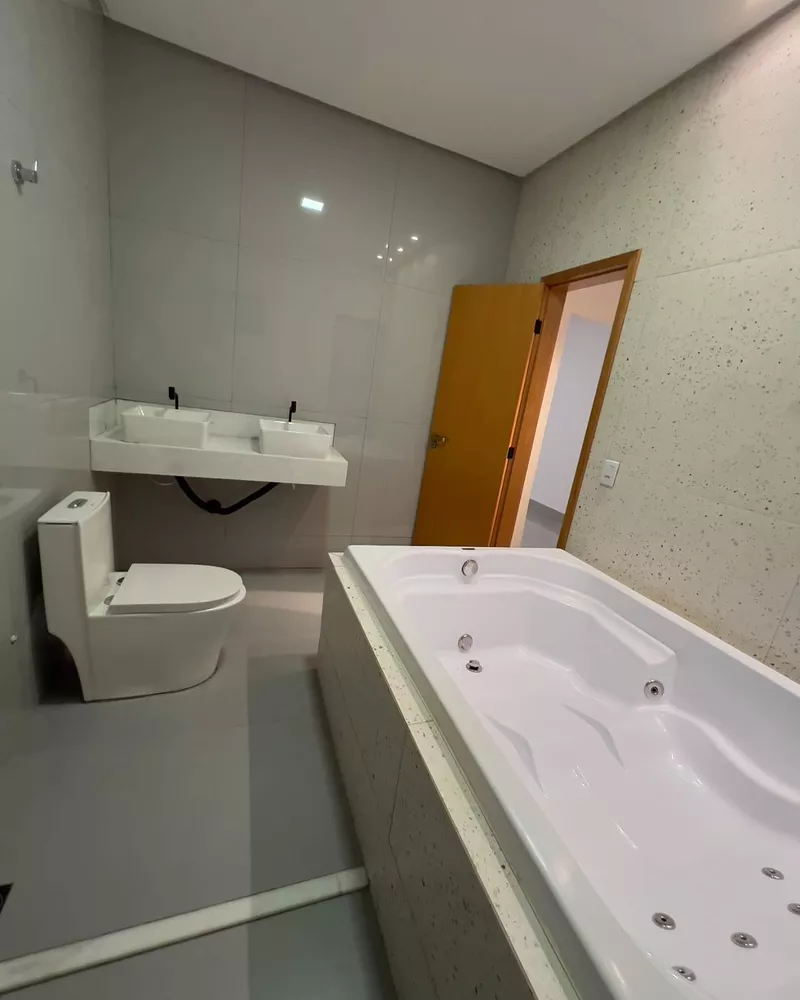 Casa, 4 quartos, 196 m² - Foto 3