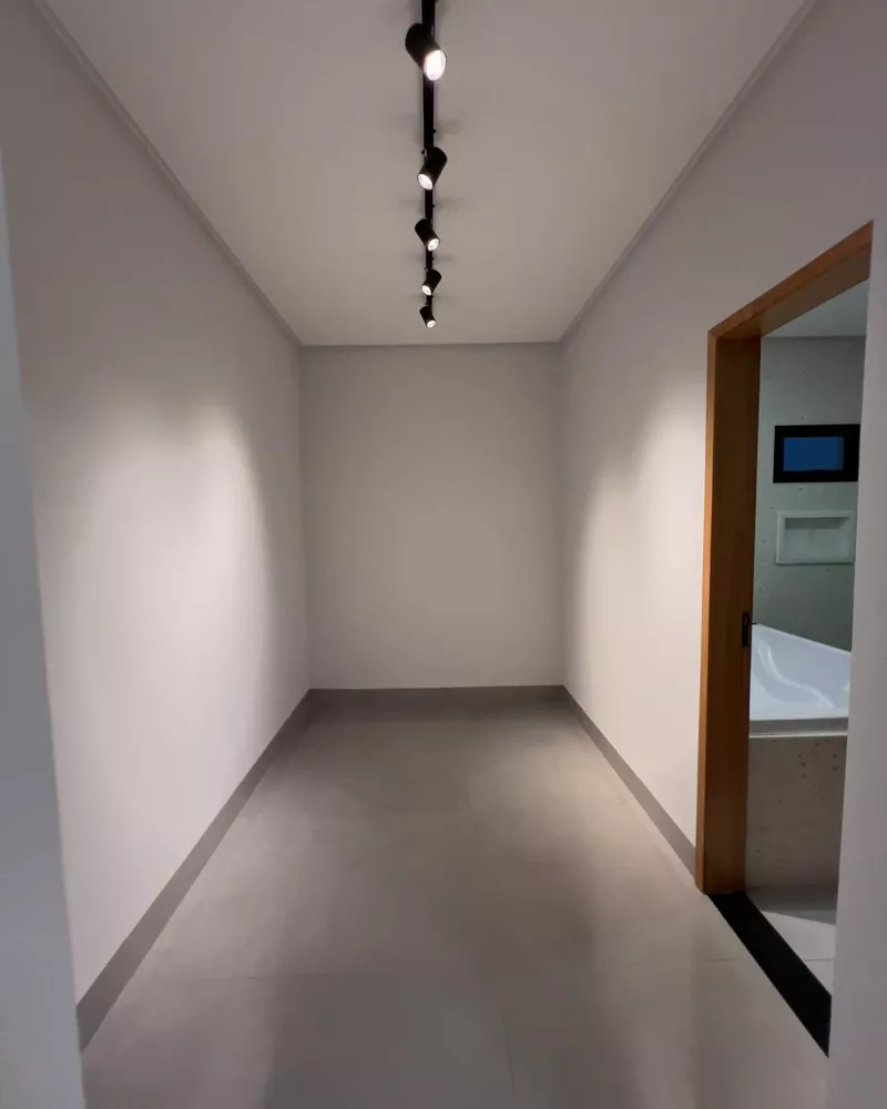 Casa, 4 quartos, 196 m² - Foto 2