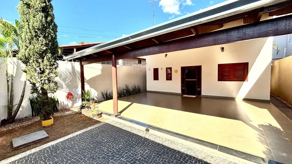 Casa, 3 quartos, 250 m² - Foto 1