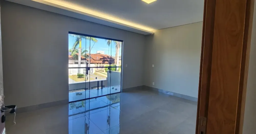Casa, 4 quartos, 230 m² - Foto 9