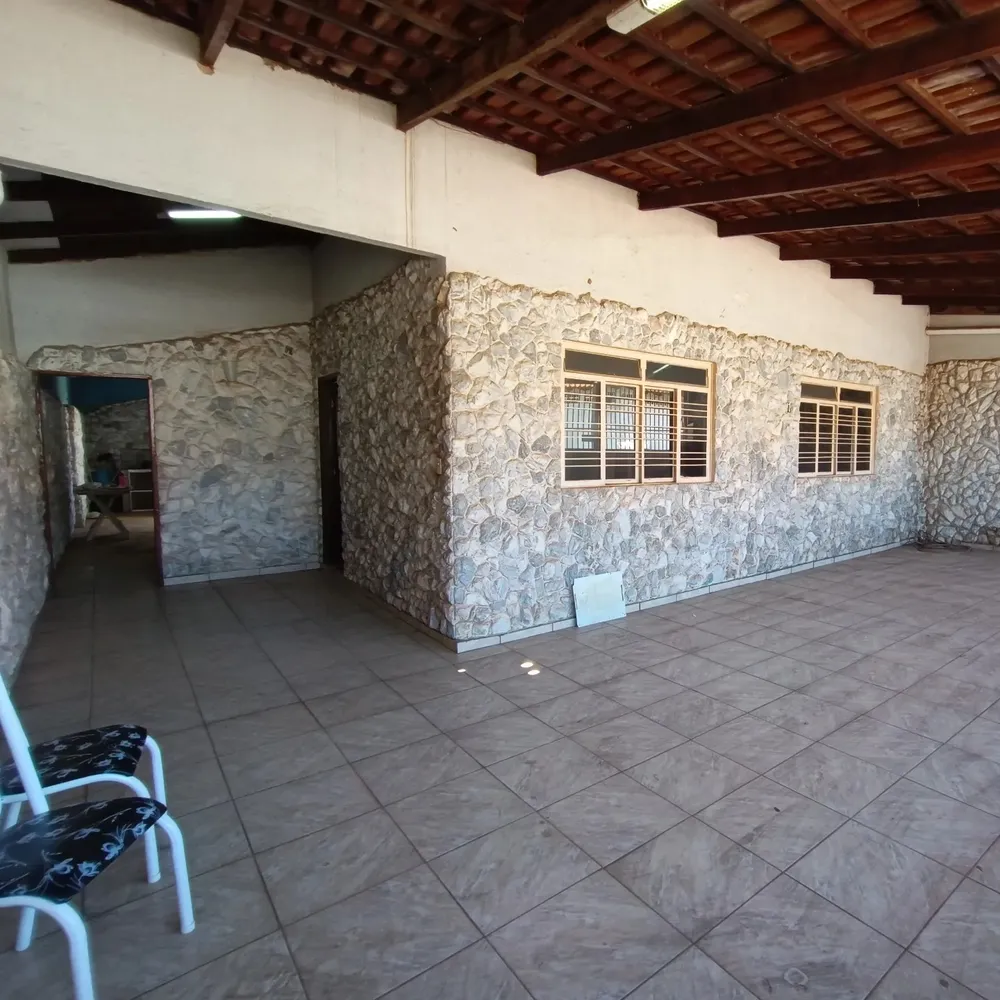 Casa, 2 quartos, 160 m² - Foto 1