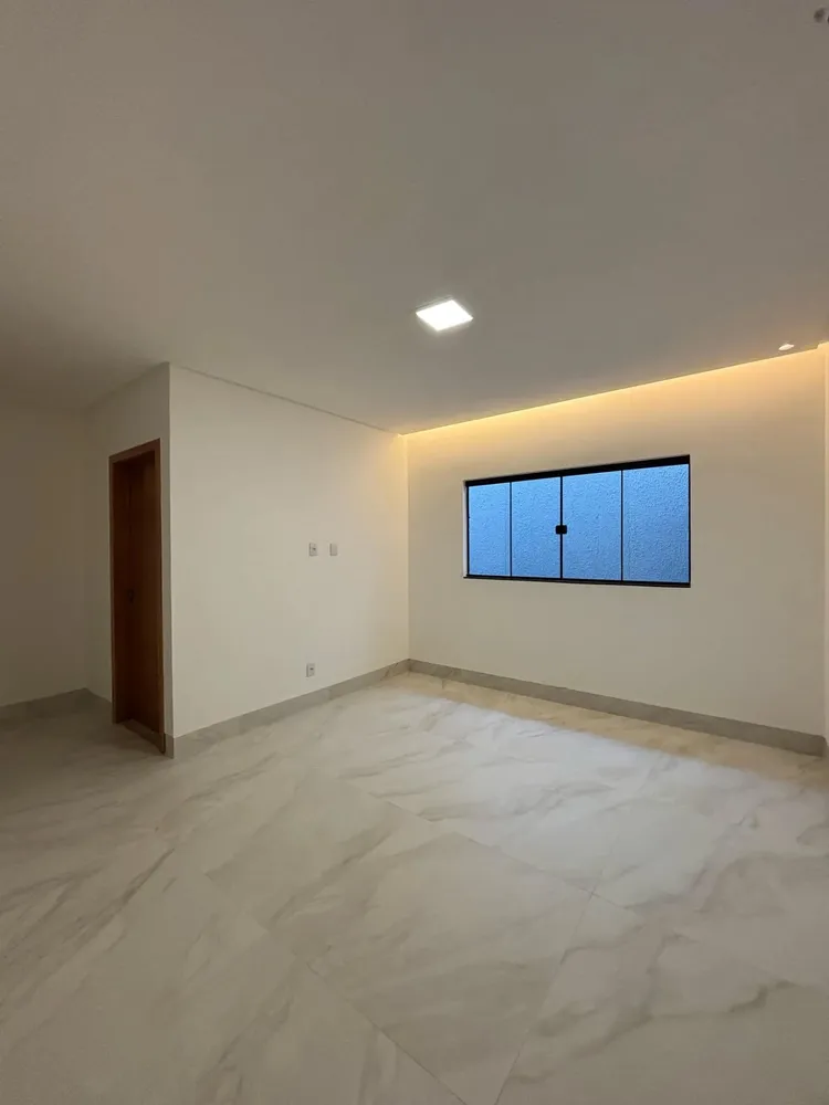 Casa, 3 quartos, 147 m² - Foto 2