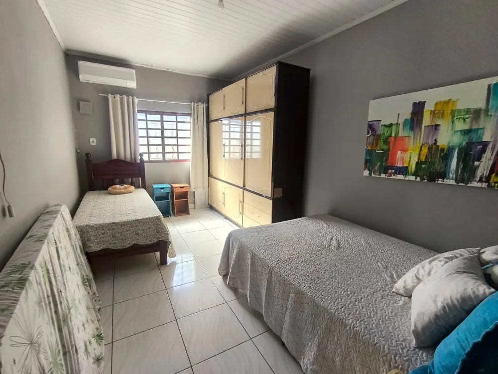Casa, 4 quartos, 217 m² - Foto 8