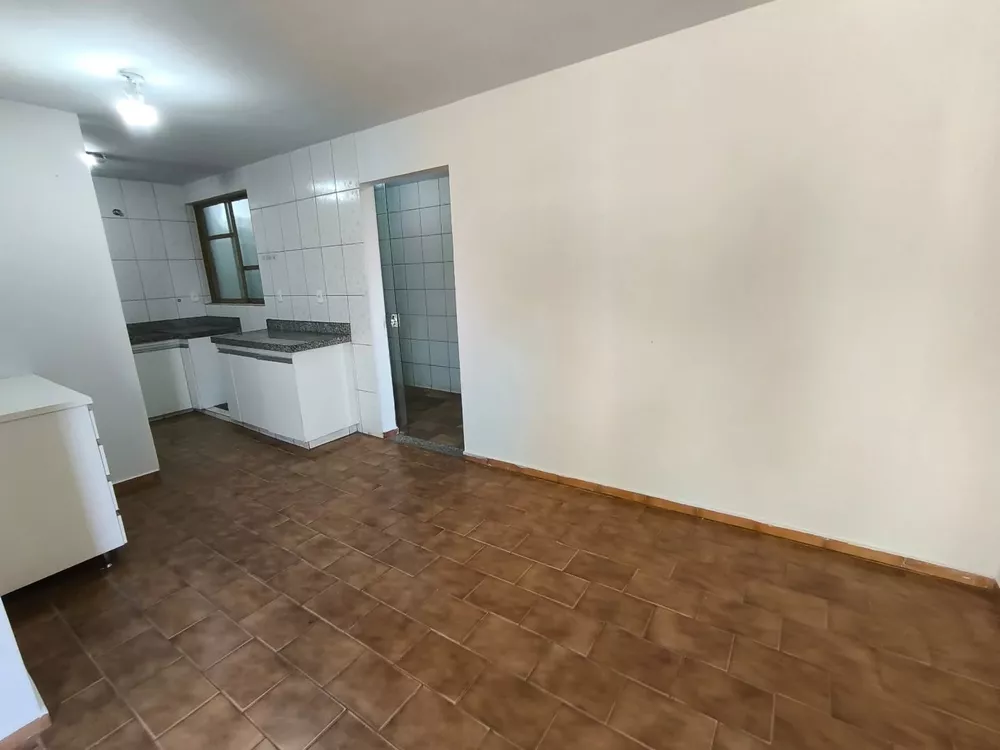 Casa, 3 quartos, 168 m² - Foto 4