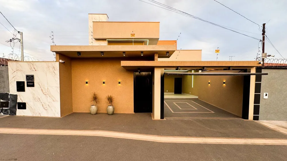 Casa, 4 quartos, 203 m² - Foto 1