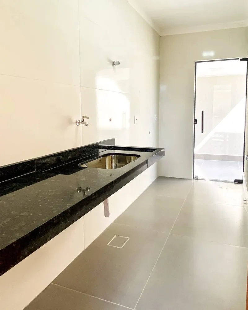 Casa, 3 quartos, 151 m² - Foto 3