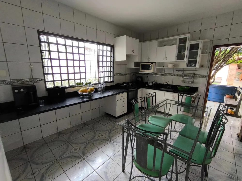 Casa, 3 quartos, 200 m² - Foto 11