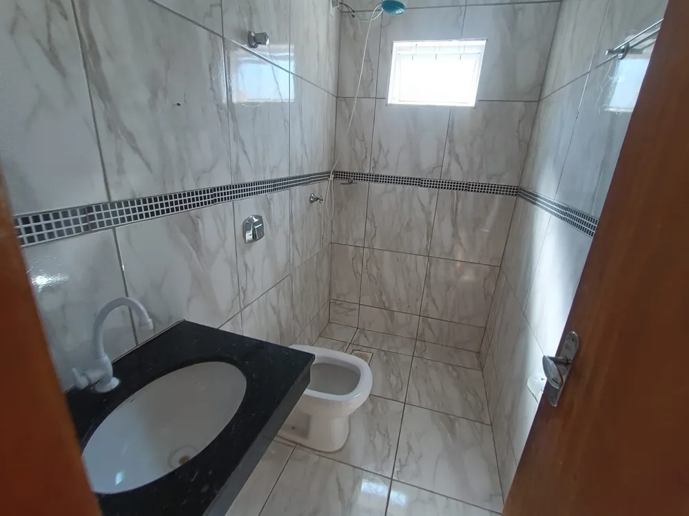 Casa, 3 quartos, 242 m² - Foto 2