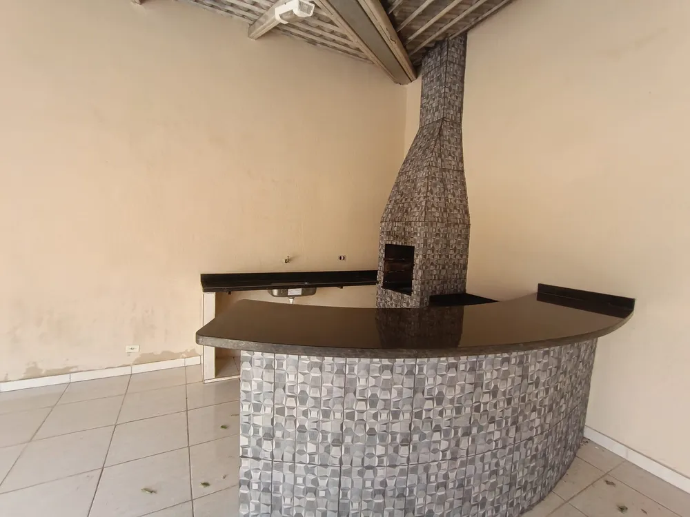 Casa, 3 quartos, 242 m² - Foto 4