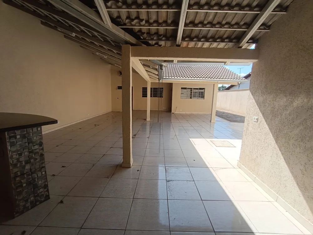 Casa, 3 quartos, 242 m² - Foto 3