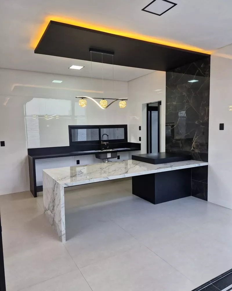 Casa, 4 quartos, 238 m² - Foto 4