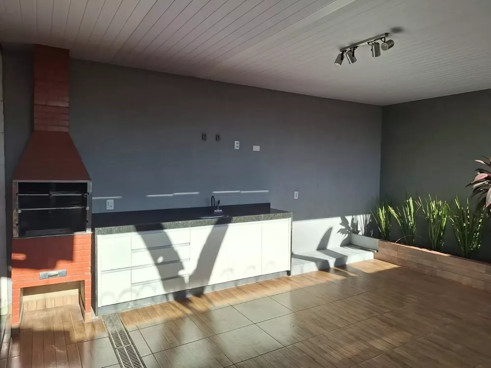 Casa, 3 quartos, 102 m² - Foto 1