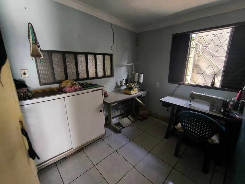 Casa, 2 quartos, 390 m² - Foto 2