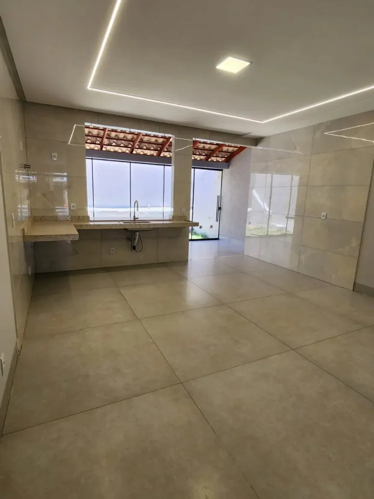 Casa, 4 quartos, 230 m² - Foto 13