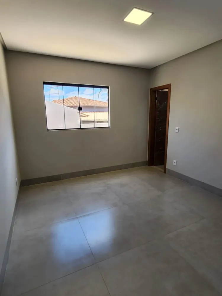 Casa, 4 quartos, 230 m² - Foto 8