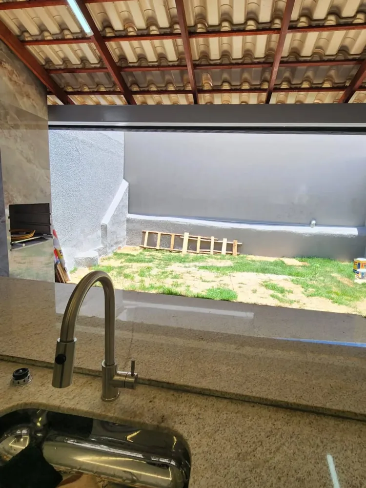 Casa, 4 quartos, 230 m² - Foto 3
