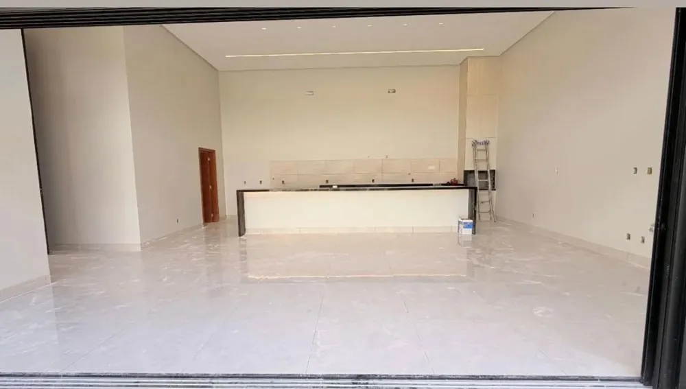 Casa, 4 quartos, 248 m² - Foto 3