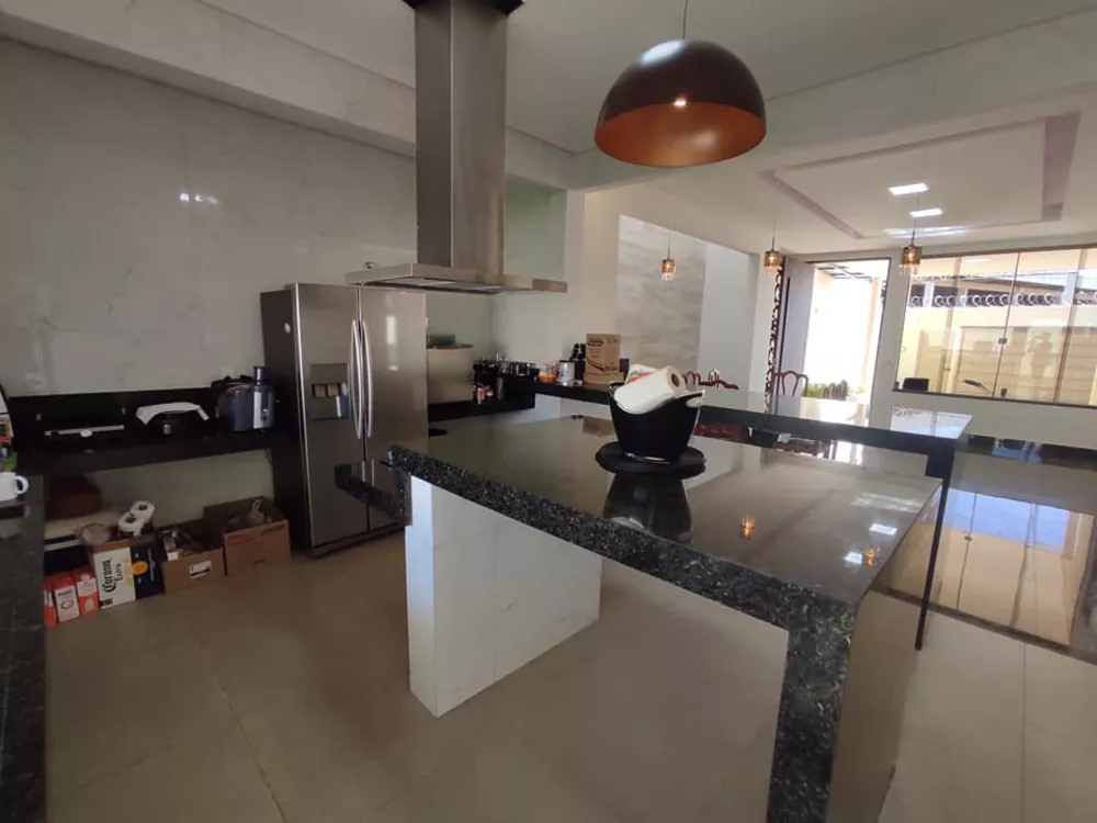 Casa, 3 quartos, 170 m² - Foto 2