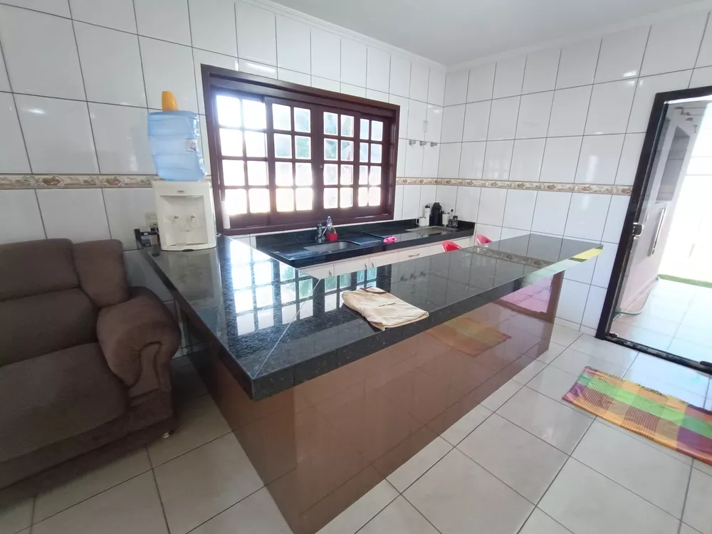 Casa, 3 quartos, 390 m² - Foto 3