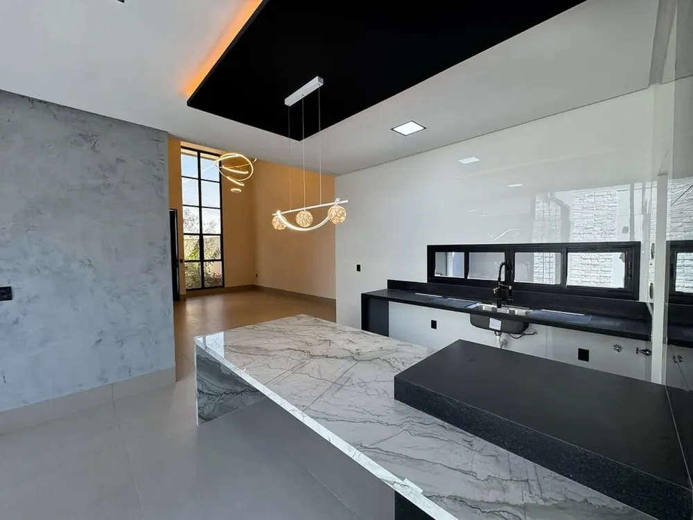 Casa, 4 quartos, 238 m² - Foto 12